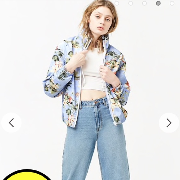 Forever 21 Jackets & Blazers - FOREVER 21• tropical print windbreaker